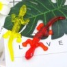 4325 *Lagarto Pegajoso* (6×21 cm.) 5 Colores Diferentes.